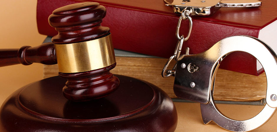 Услуги адвоката по уголовным делам